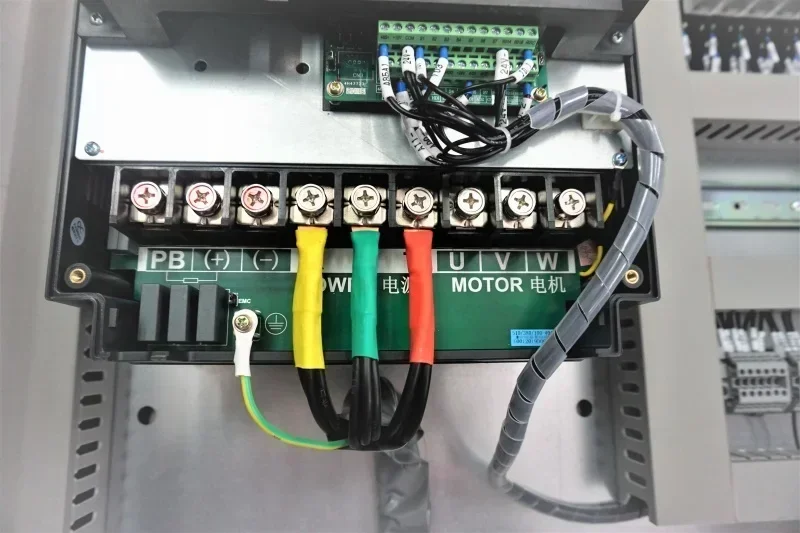 Outdoor Power Distribution Cab - огляд і ціна Outdoor Power Board Box